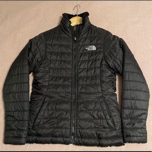 NorthFace Reversible Girls Jacket size Medium (10/12) all black.